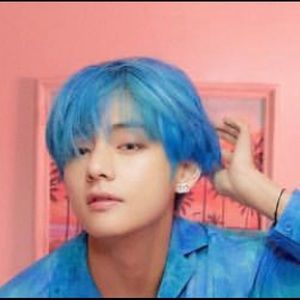 Meet your Posher, Vallerie